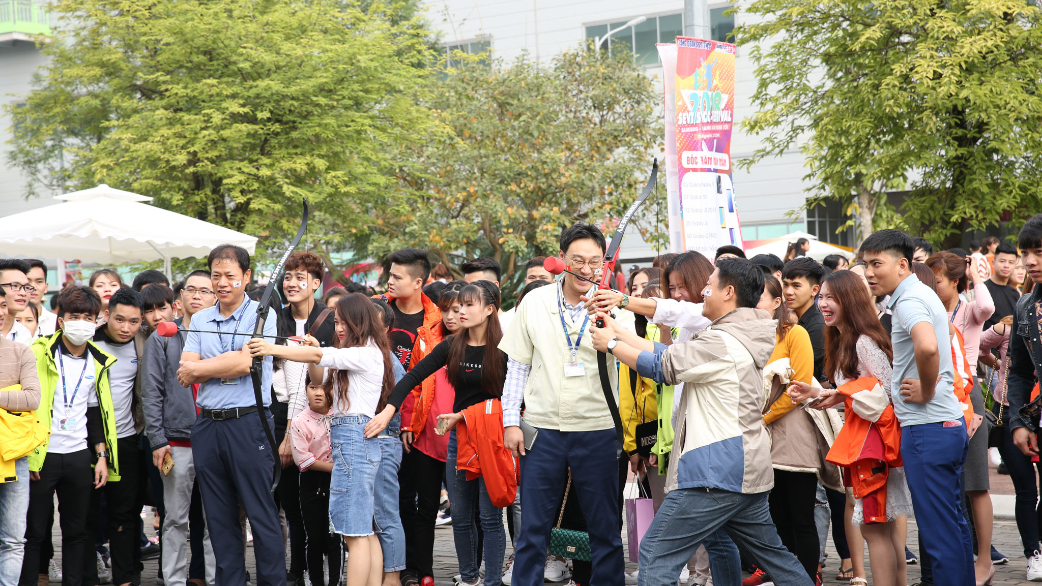 Fesitval Day - Ngày hội lớn nhất dành cho nhân viên và người thân với nhiều hoạt động thể thao, văn hóa đa
                dạng.